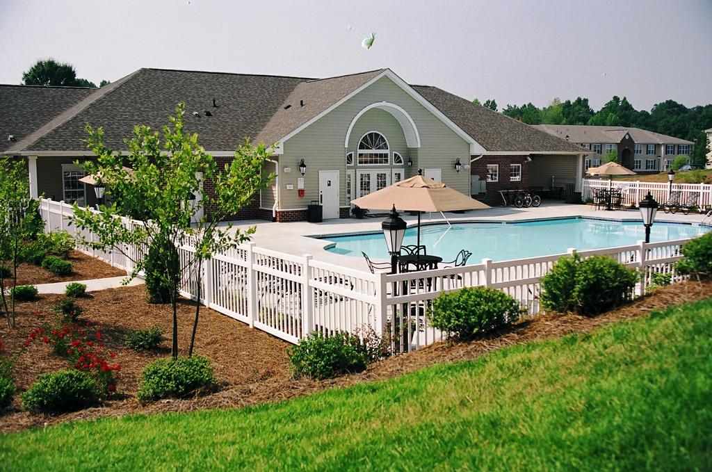 Pictures for Legacy At Friendly Manor Apartments in Greensboro, NC 27410