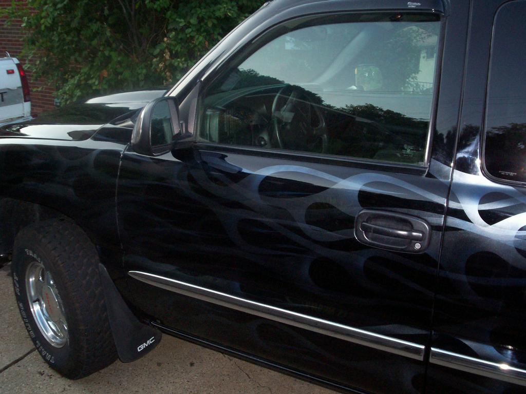 Pictures for Dale and Vicki"s Collision Center, Inc. in Pittsburgh, PA