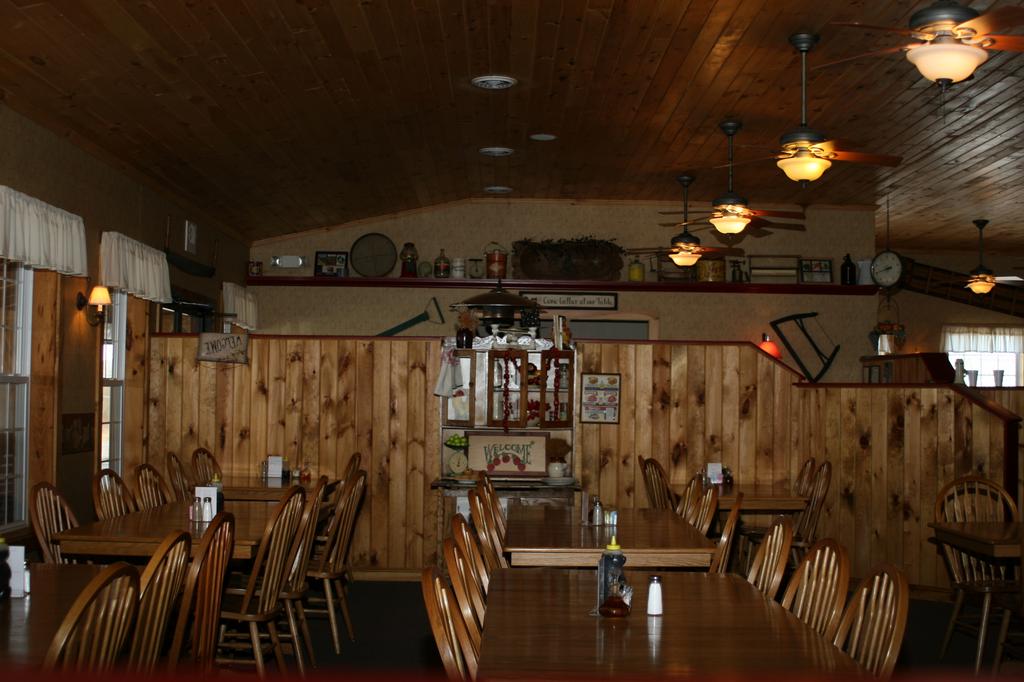 Pictures for The Farmers Daughter Restaurant & Catering