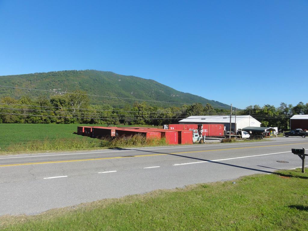 Thrasher Machinery & Salvage Company Buchanan VA 24066 5402542390