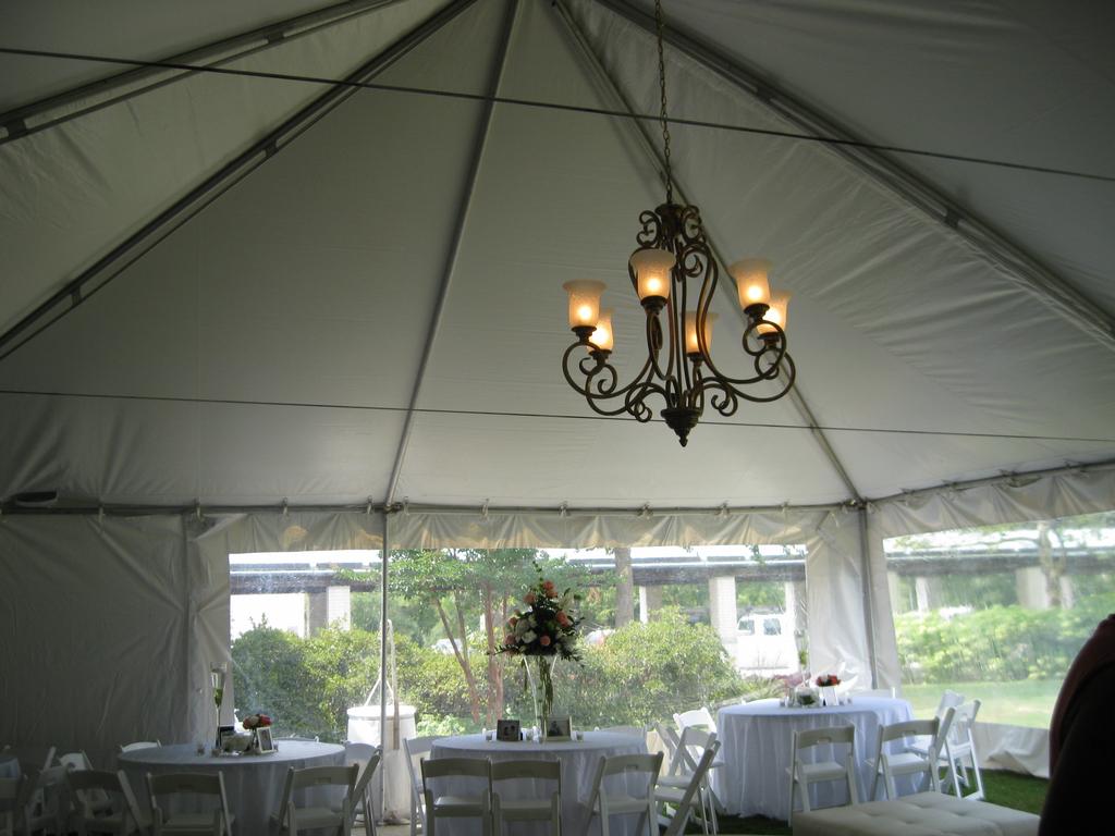 Affordable & Luxury Tents Virginia Beach VA 23451 7574288368
