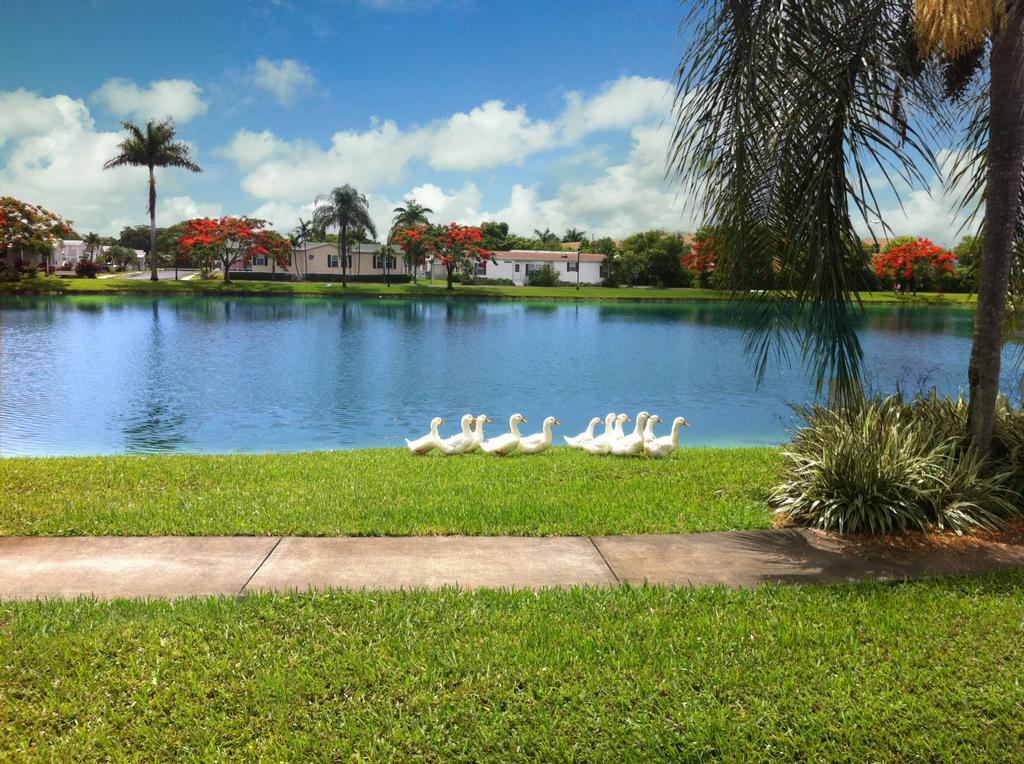 Paradise Village Davie, FL Affordable Resort Community Fort