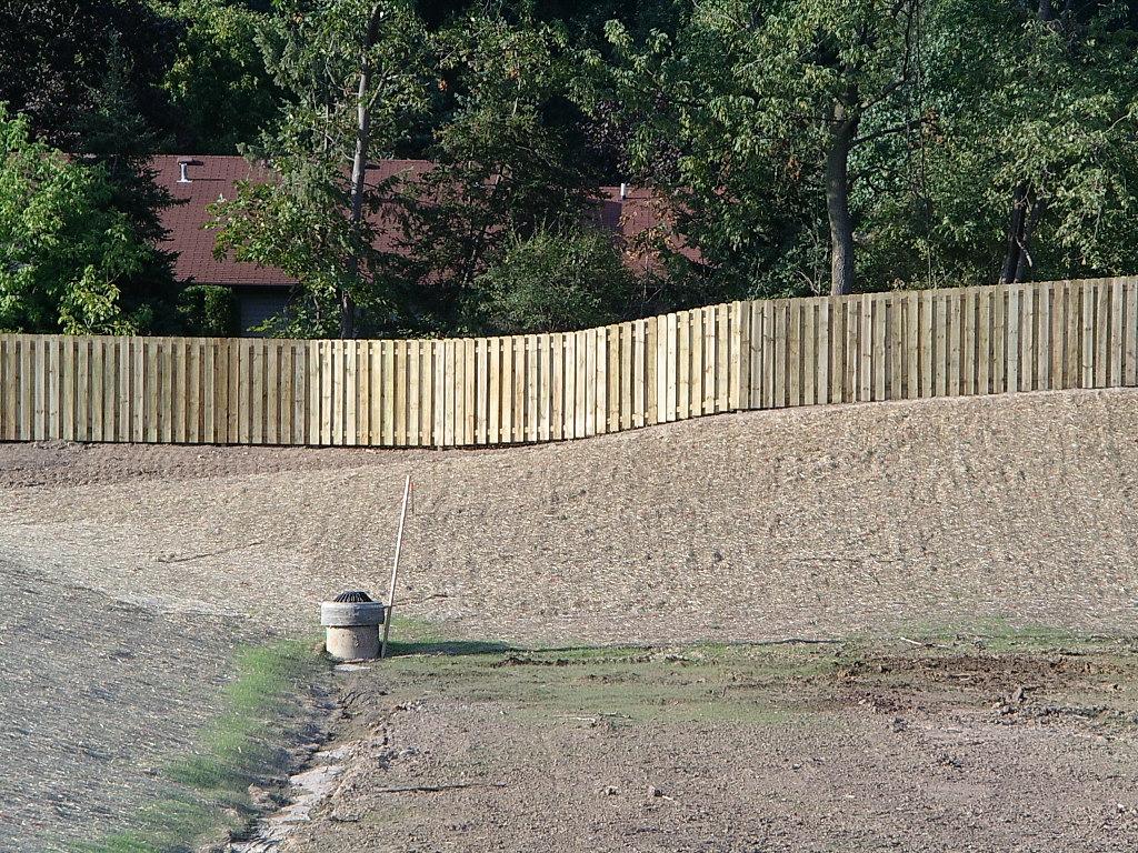 Pro Fence Belding MI 48809 6162601160 Fences & Gates