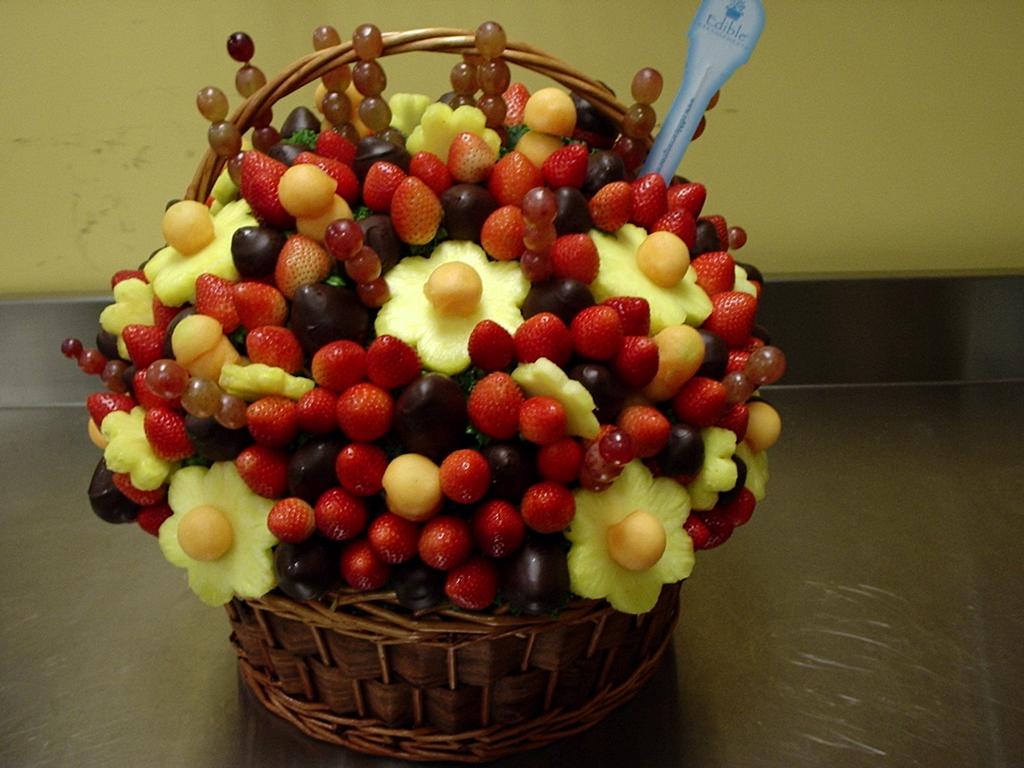 P6190119 from Edible Arrangements in Winter Park, FL 32789 Flowers