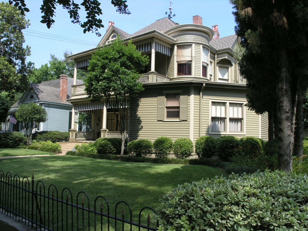 Devereaux Shields House Natchez MS 39120 8883045378