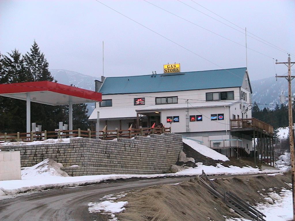 Pictures for Porthill Mercantile/Parcel Depot in Bonners Ferry, ID 83805