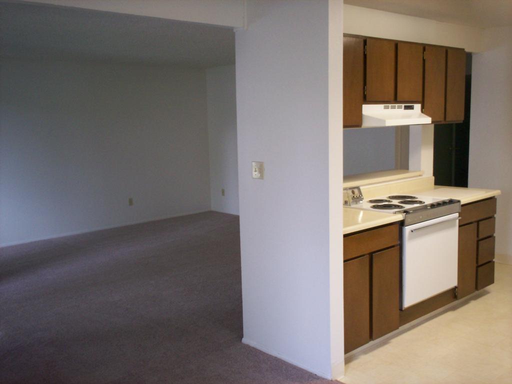 Eagle Pointe Apartments Boise ID 83706 2083439800 Apartments