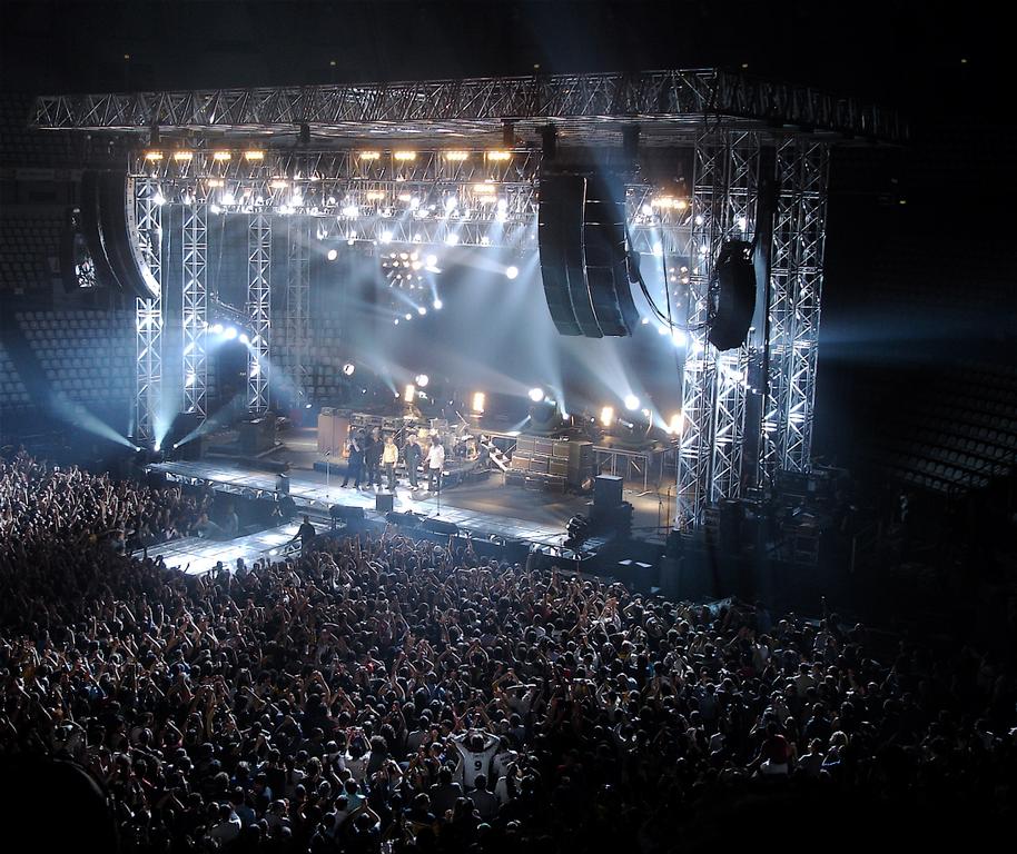 Projector Rentals Cleveland, AV Rentals Cleveland, Sweet Spot Audio 440 3428625 Cleveland OH