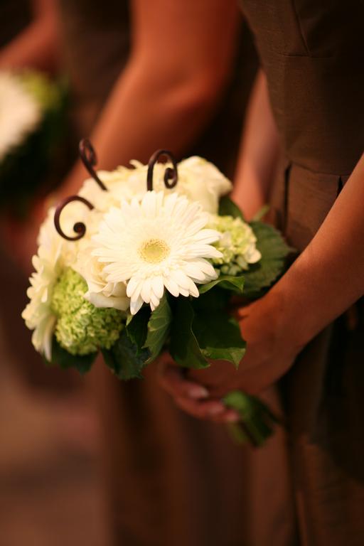 The Cutting Garden LLC De Pere WI 54115 9206097272 Flowers