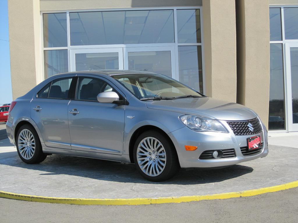 Runde Suzuki/PreDriven Hazel Green WI 53811 8005793305