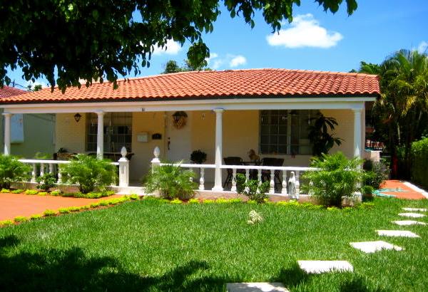 A + Senior Home, ALF Miami FL 33144 3052644565 Senior Services