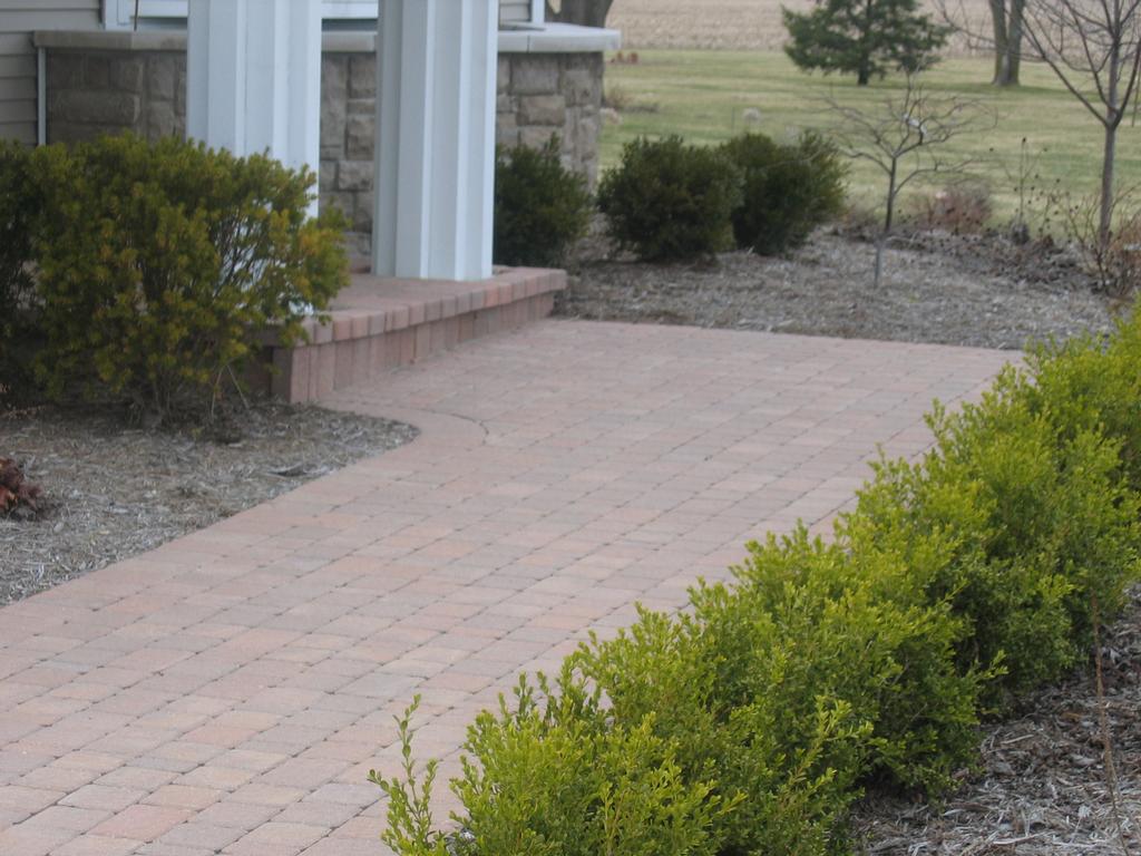 Jordan Provost Landscaping Kankakee IL 60901 8156933961