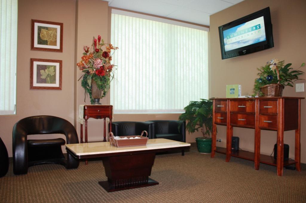 Thuy Nga Vu, DDS Galleria Smile Designs Roseville CA 95678 916