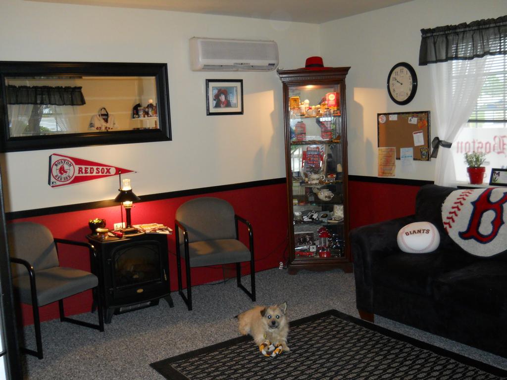 BARBER FROM BOSTON/ Marie Julian Redding CA 96002 5305157684