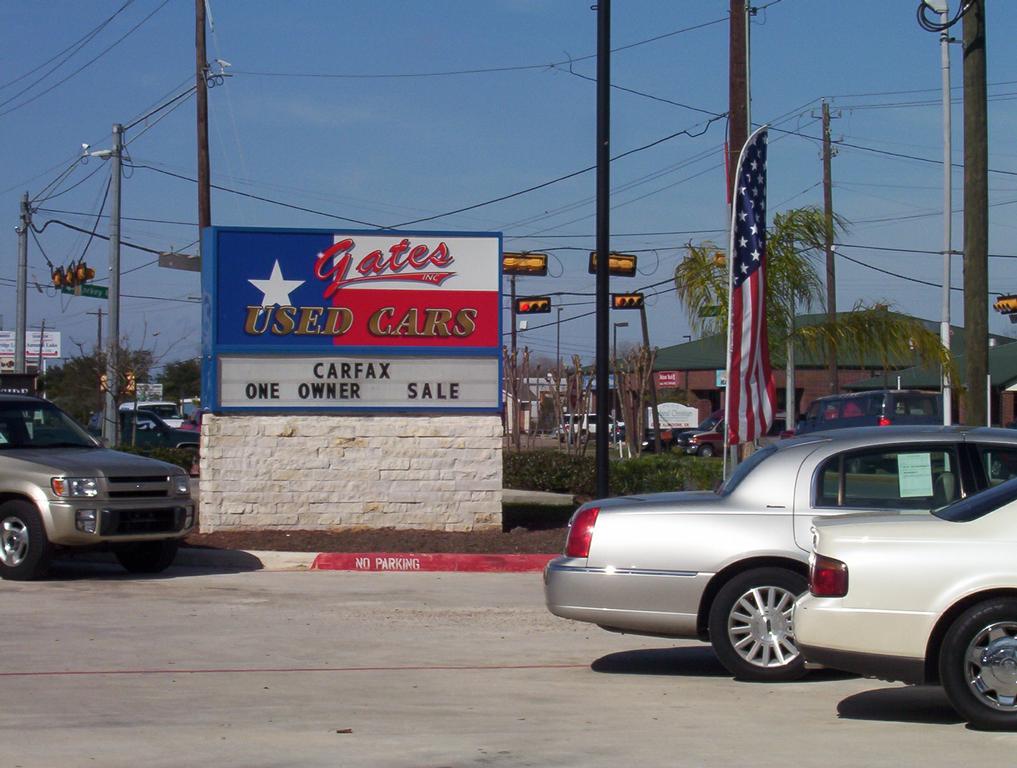 Gates Used Cars, Inc. Pearland TX 77581 2814856588