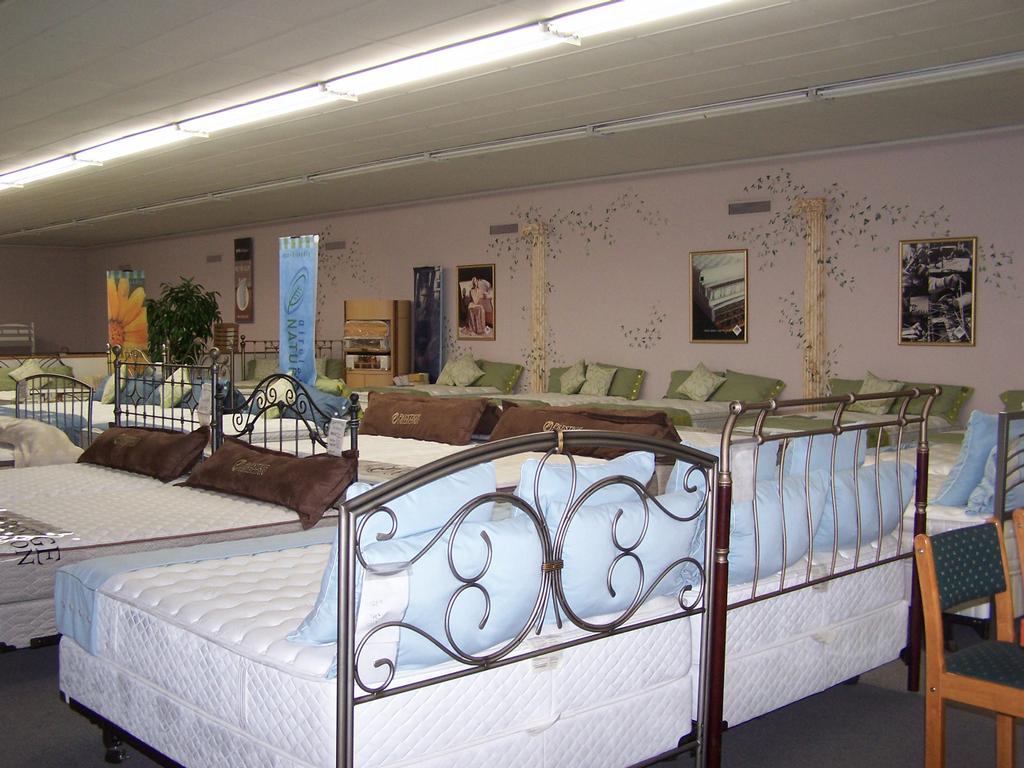 Premium Mattress Outlet Inc Anaheim CA 92801 7144473567