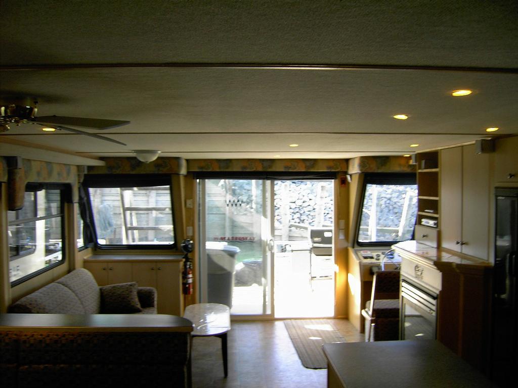 Berryessa Houseboat Rental Napa CA 94558 7079662827 Boating