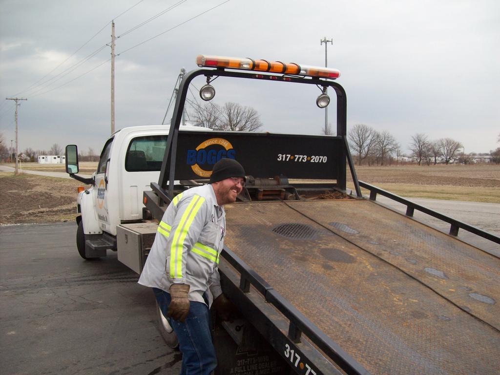 Boggs Wrecker Service Noblesville IN 46060 3177732070 Towing