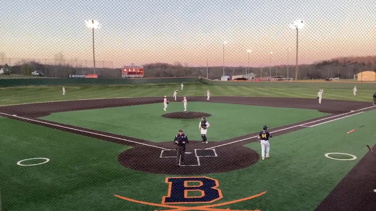 Beech v. Kettle Moraine Baseball beechsportsbroadcasting