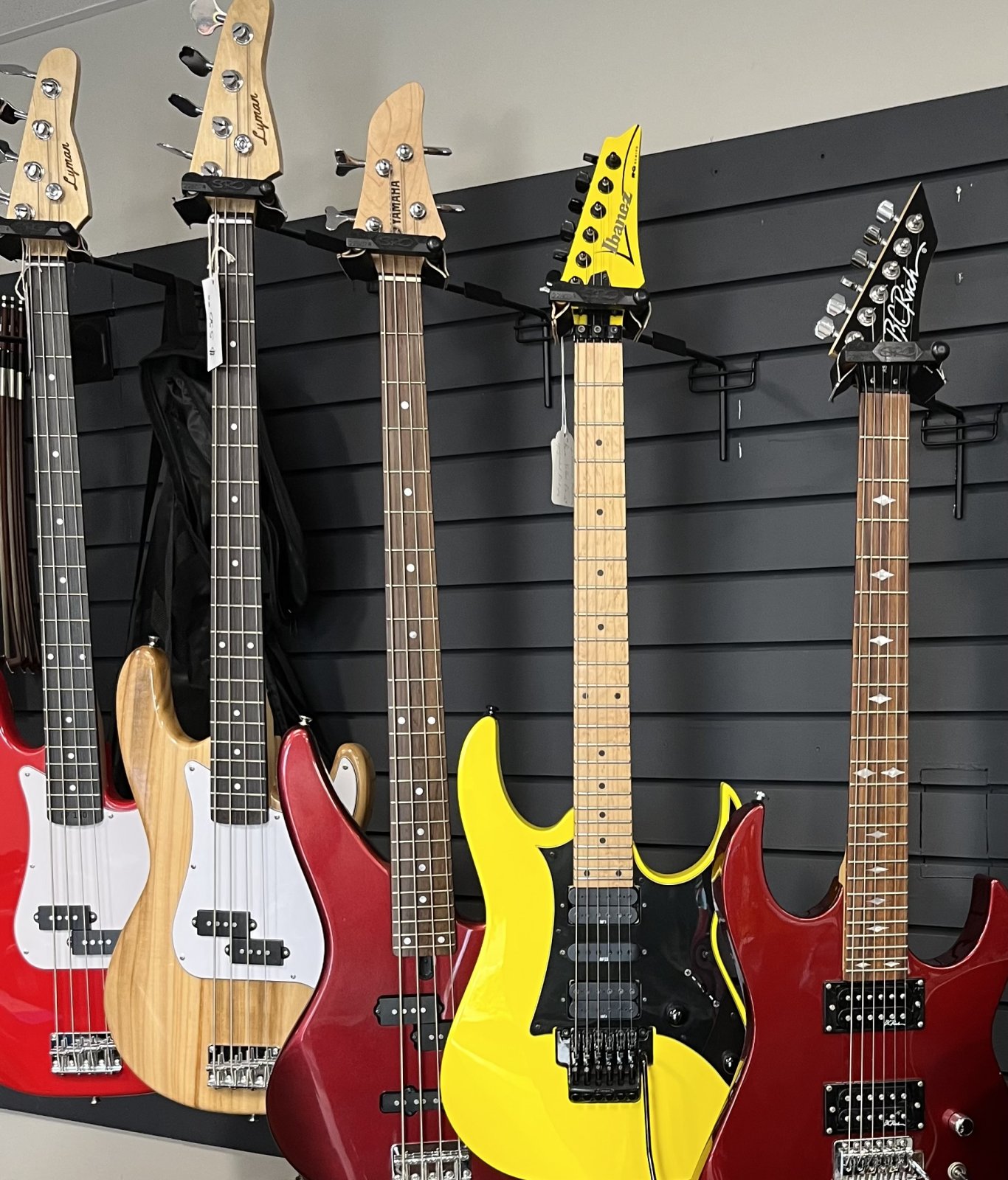 Retail Noteworthy Music 1191 Pittsburgh Road Valencia, PA 16059 2611 Nicholson Road Bldg 2