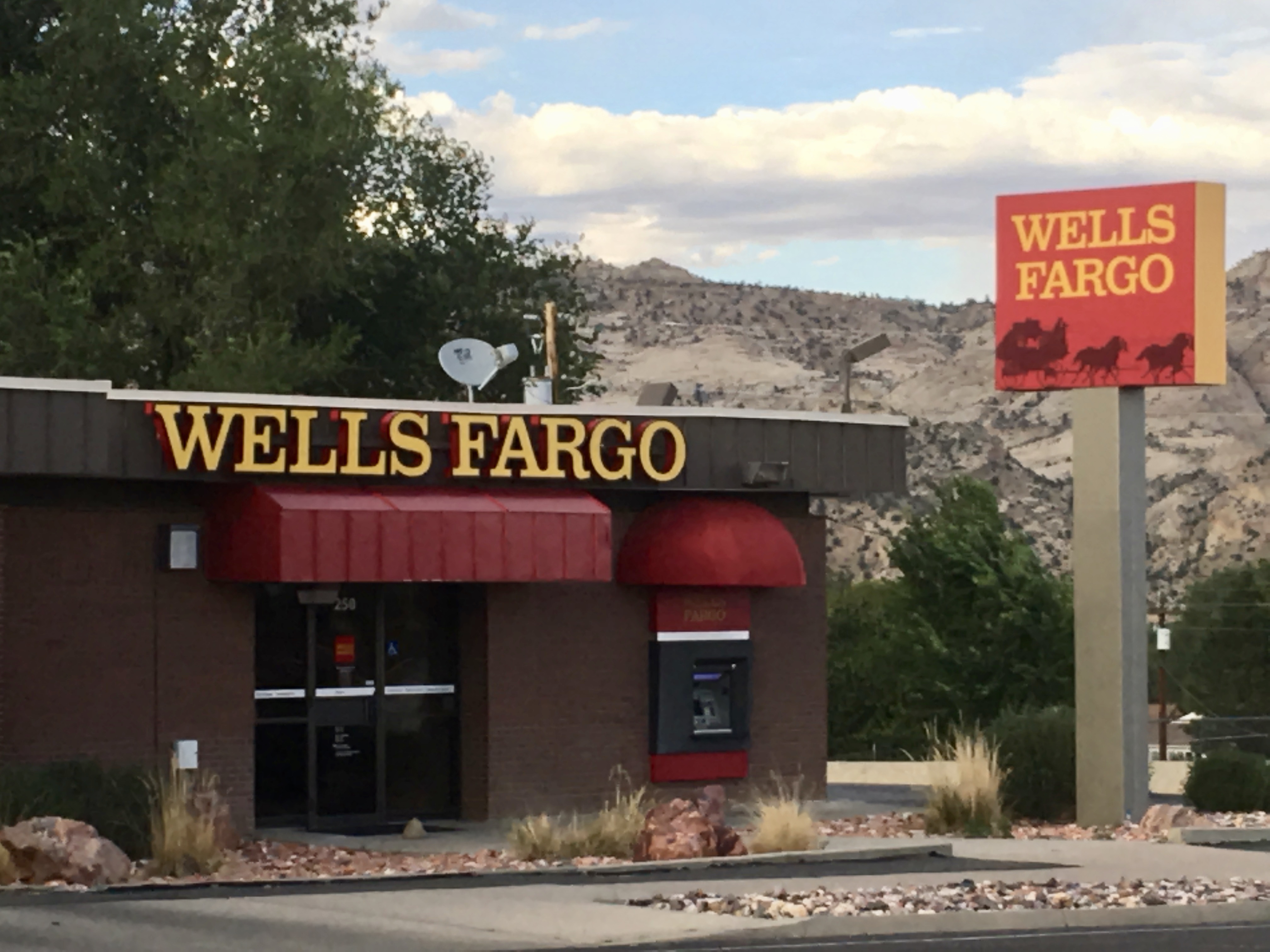 Escalante, UT Businesses and Services Canyons Bed and Breakfast