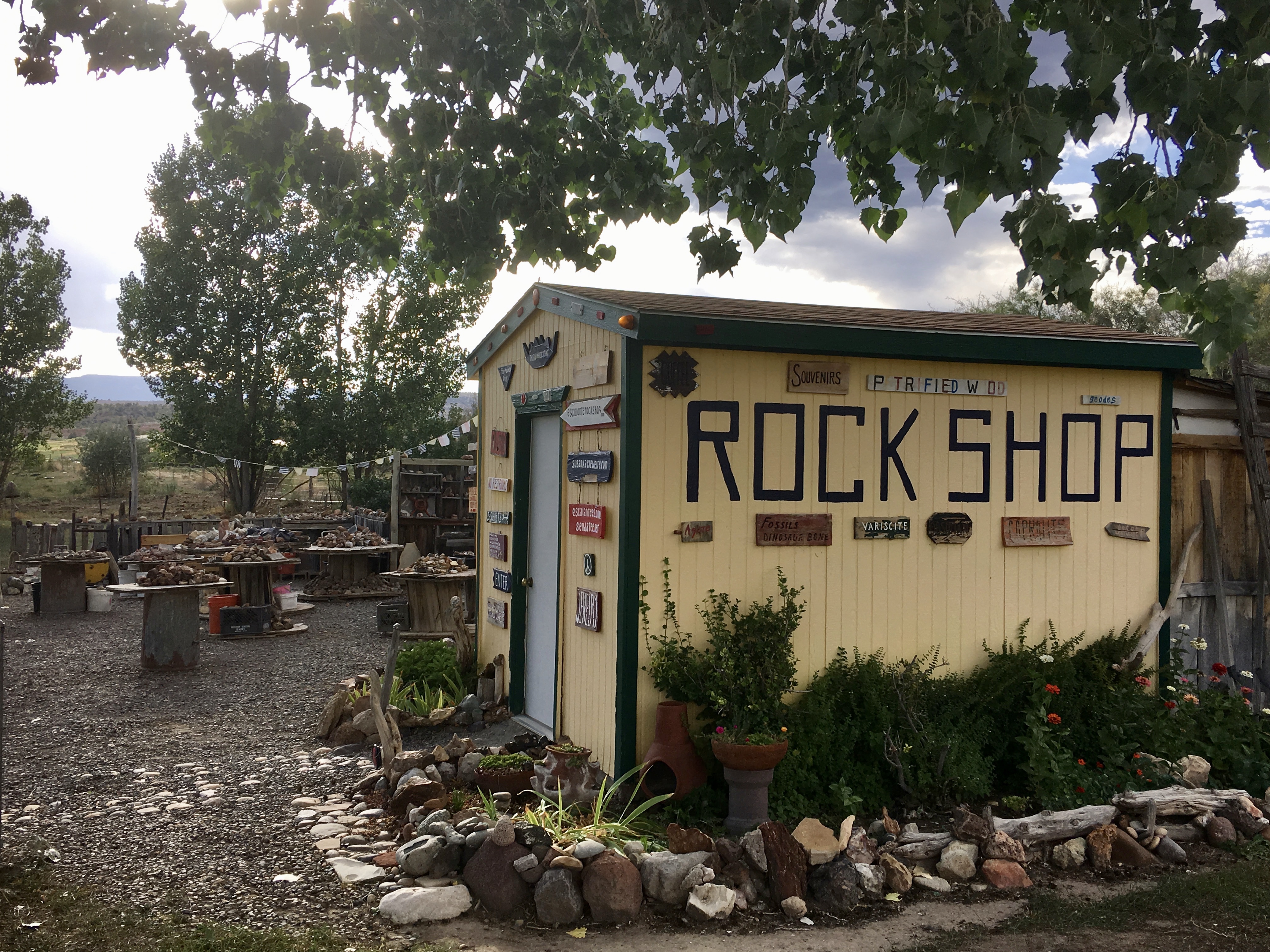 Escalante, UT Businesses and Services Canyons Bed and Breakfast