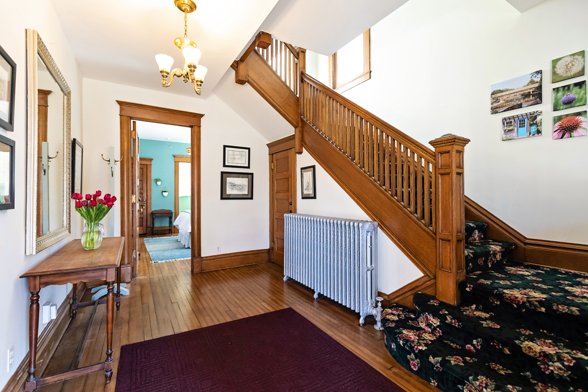 Harrison House Bed & Breakfast in Naperville, Illinois
