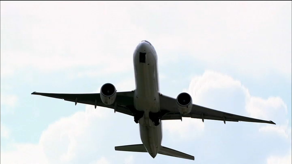 Vaccine Rollout, Relaxed Restrictions Spark Travel Rush - Vimarsana News