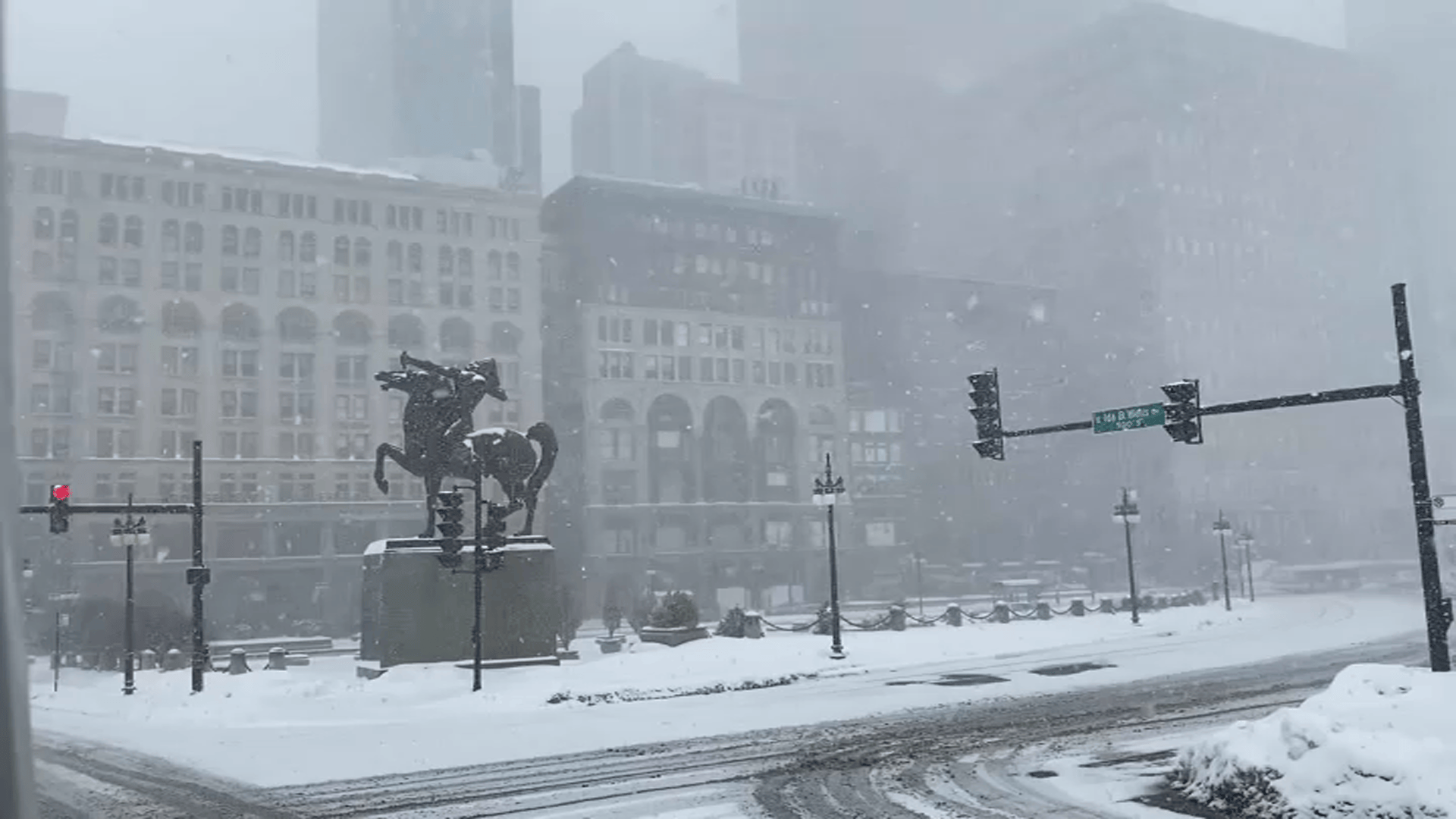 Chicago Snowstorm Timeline: 'Significant Impacts' on Morning Commute Expected – NBC Chicago - Vimarsana News