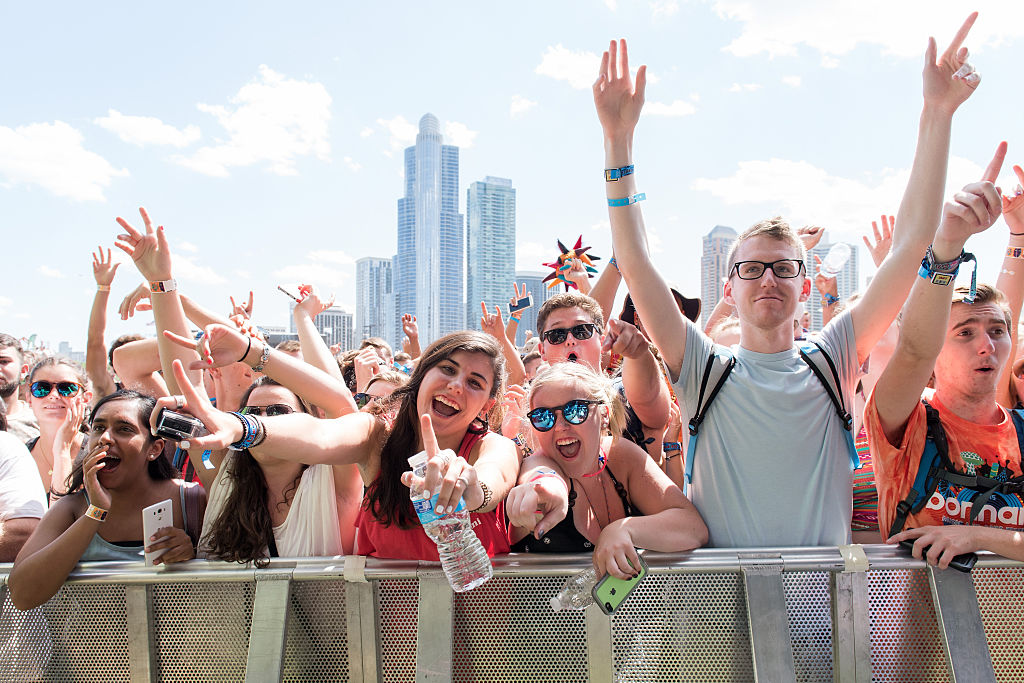 Lollapalooza 1-Day Tickets Go on Sale, Concert Lineup to Be Released Wednesday - Vimarsana News