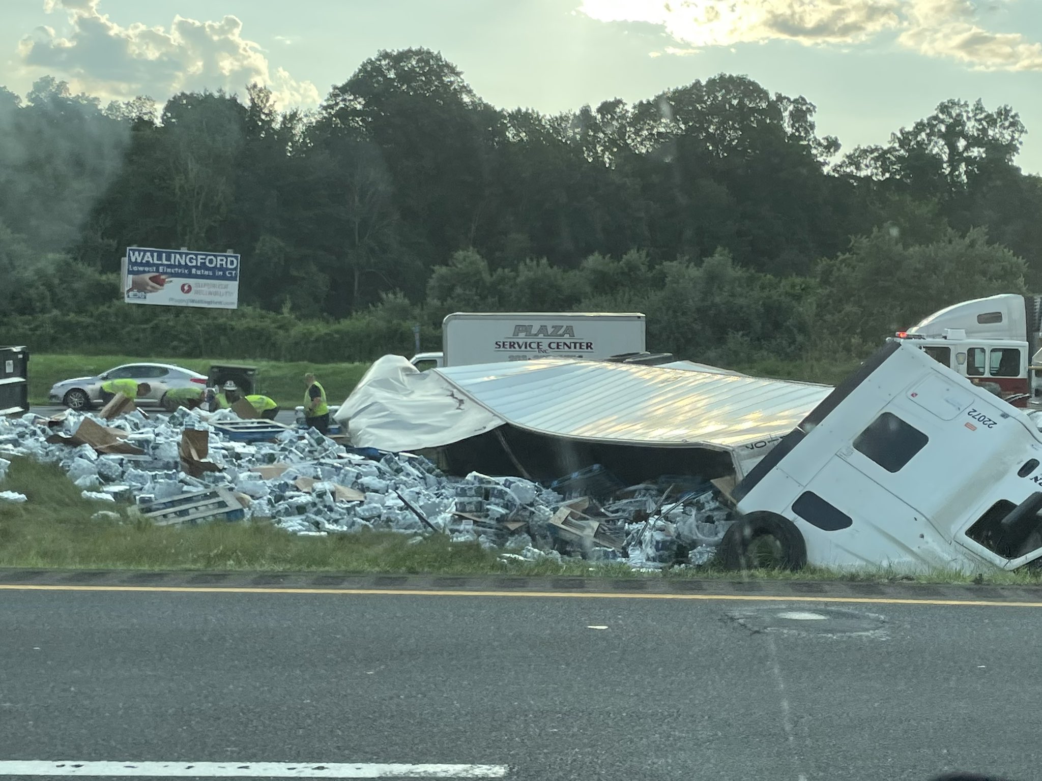 Overturned TractorTrailer Crash Causing Delays on I91 in Wallingford