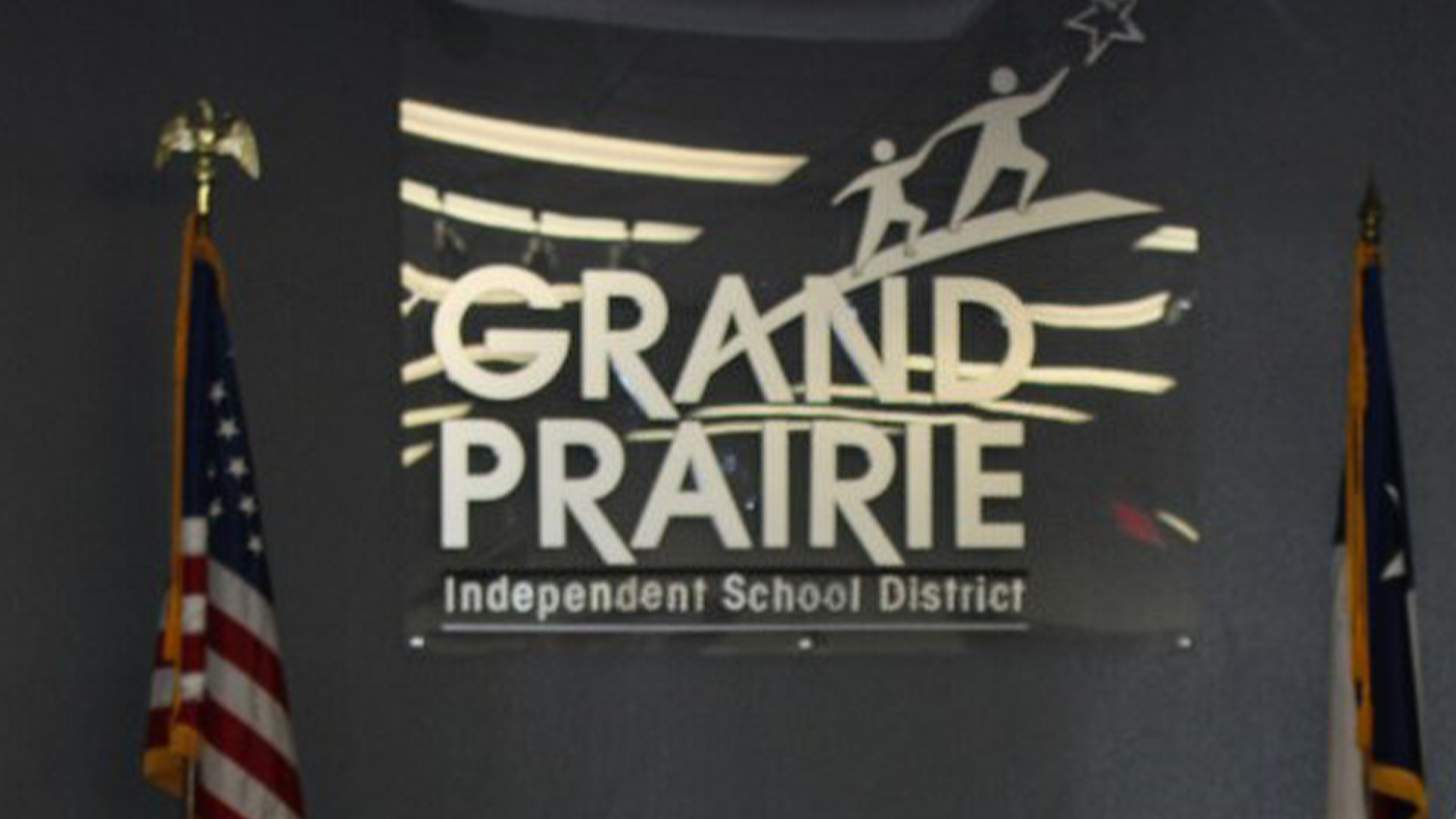 Robert E. Lee Elementary Renamed After Longtime Grand Prairie ISD