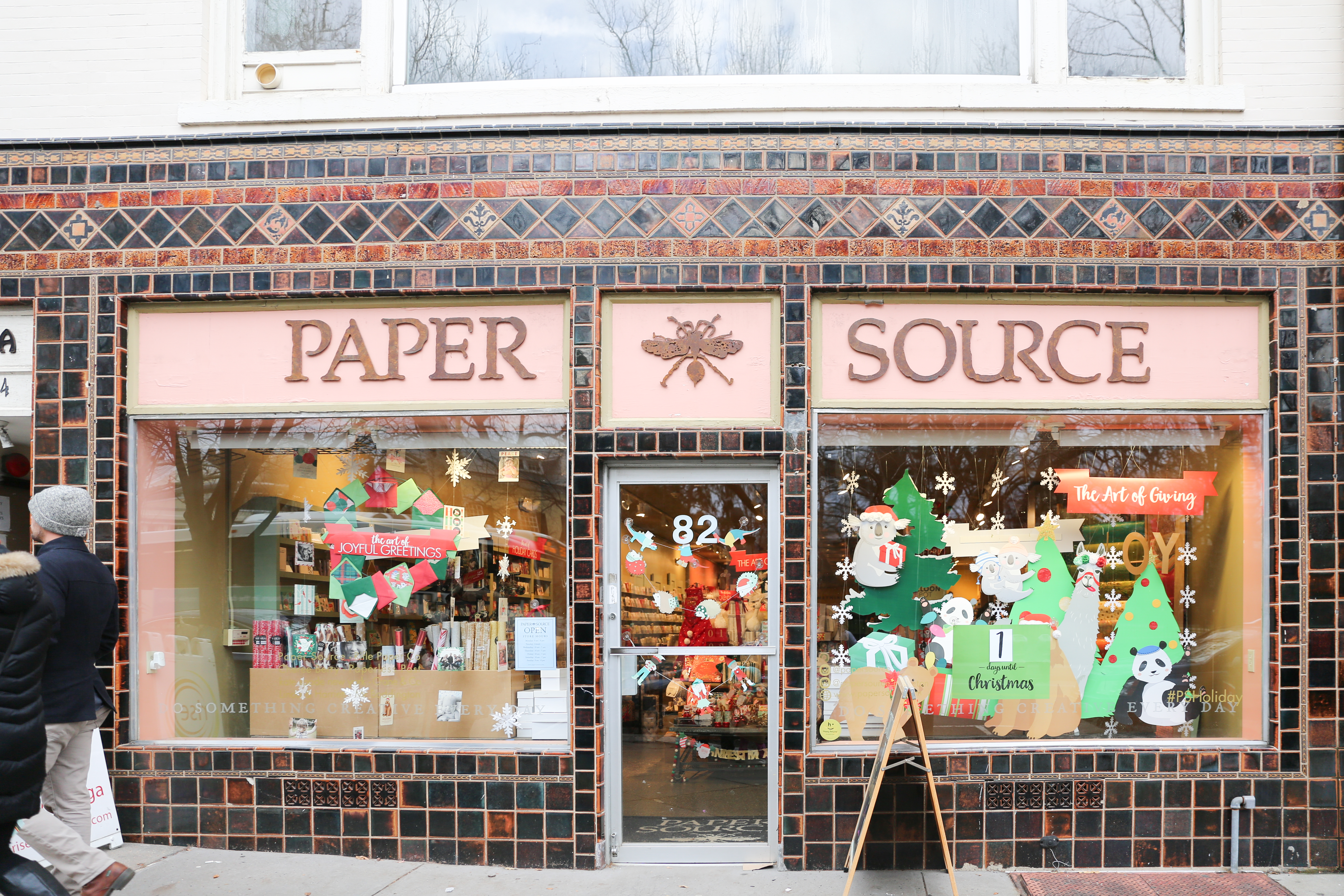 Paper Source Vendors Left Pleading for Payment as Executives Seek $1M in Bonuses - Vimarsana News