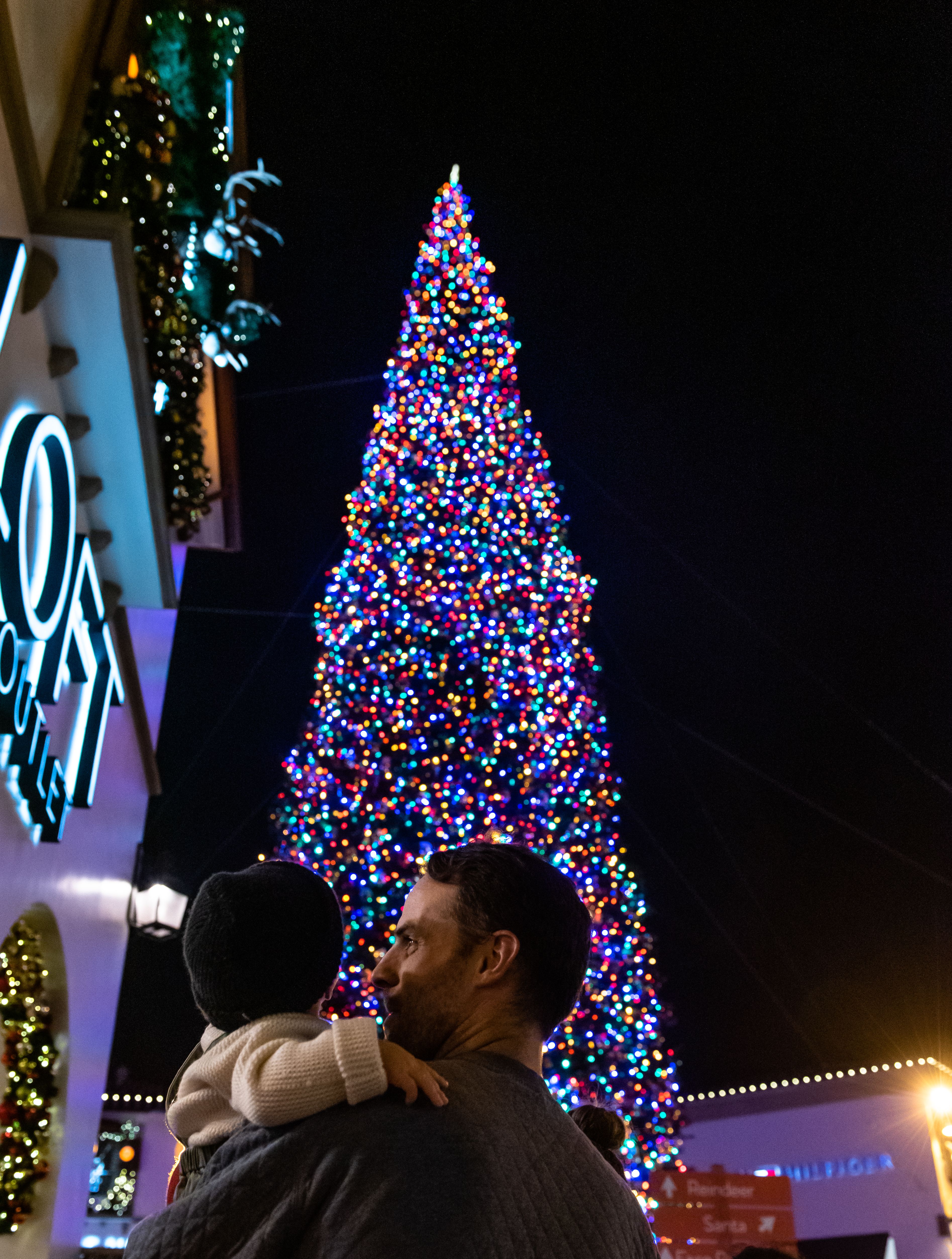 OC’s Tallest Christmas Tree Is Set to Sparkle in San Clemente NBC Los