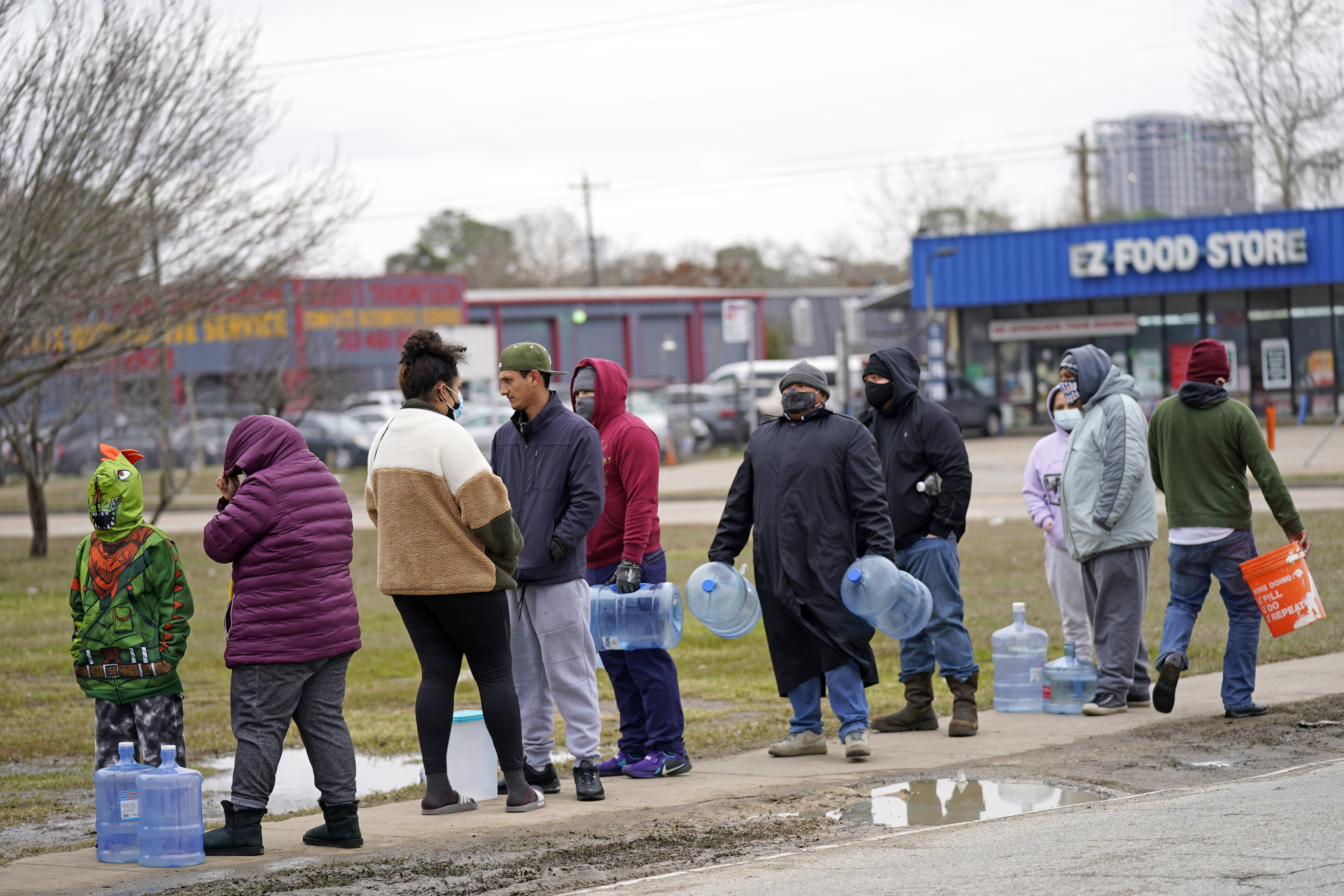 Crisis in Texas: Power Outages Persist as Water, Food Shortages Mount - Vimarsana News