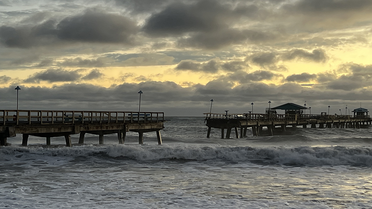Portion of Fishing Pier Collapses in LauderdalebytheSea From Nicole