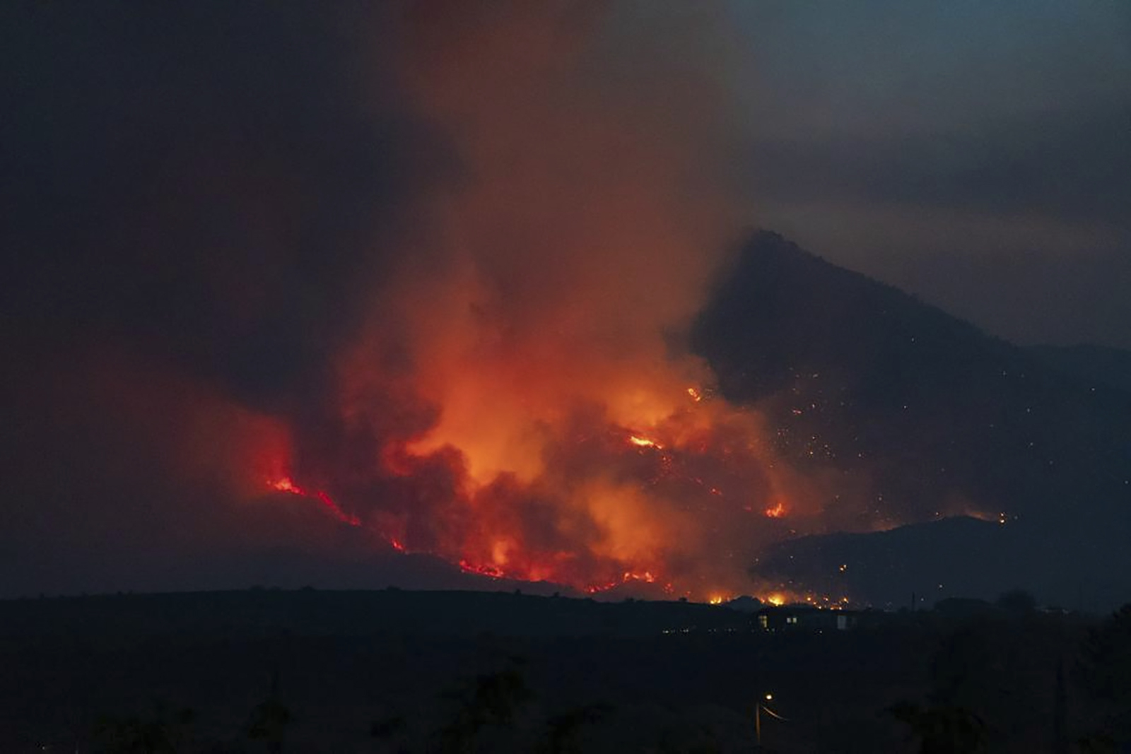 "I'll Never Not Have A Plan Again" Jamul WildFire Victim – NBC 7 San Diego - Vimarsana News