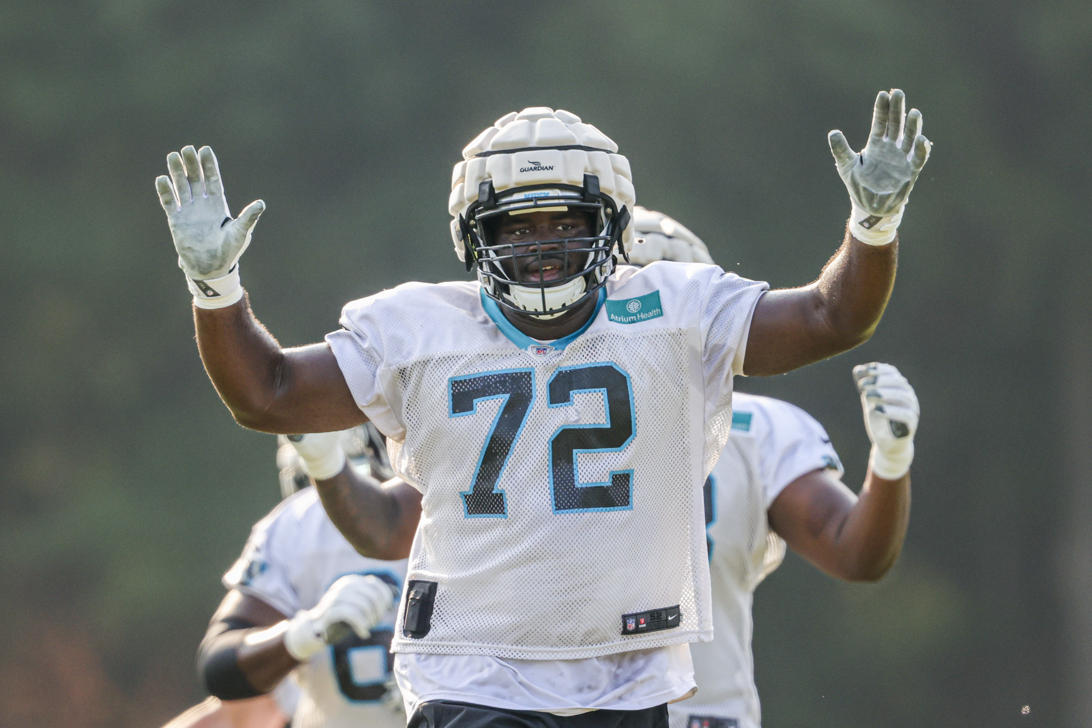 NFL Players Experiment With ‘Guardian Caps’ to Protect Heads NBC 7