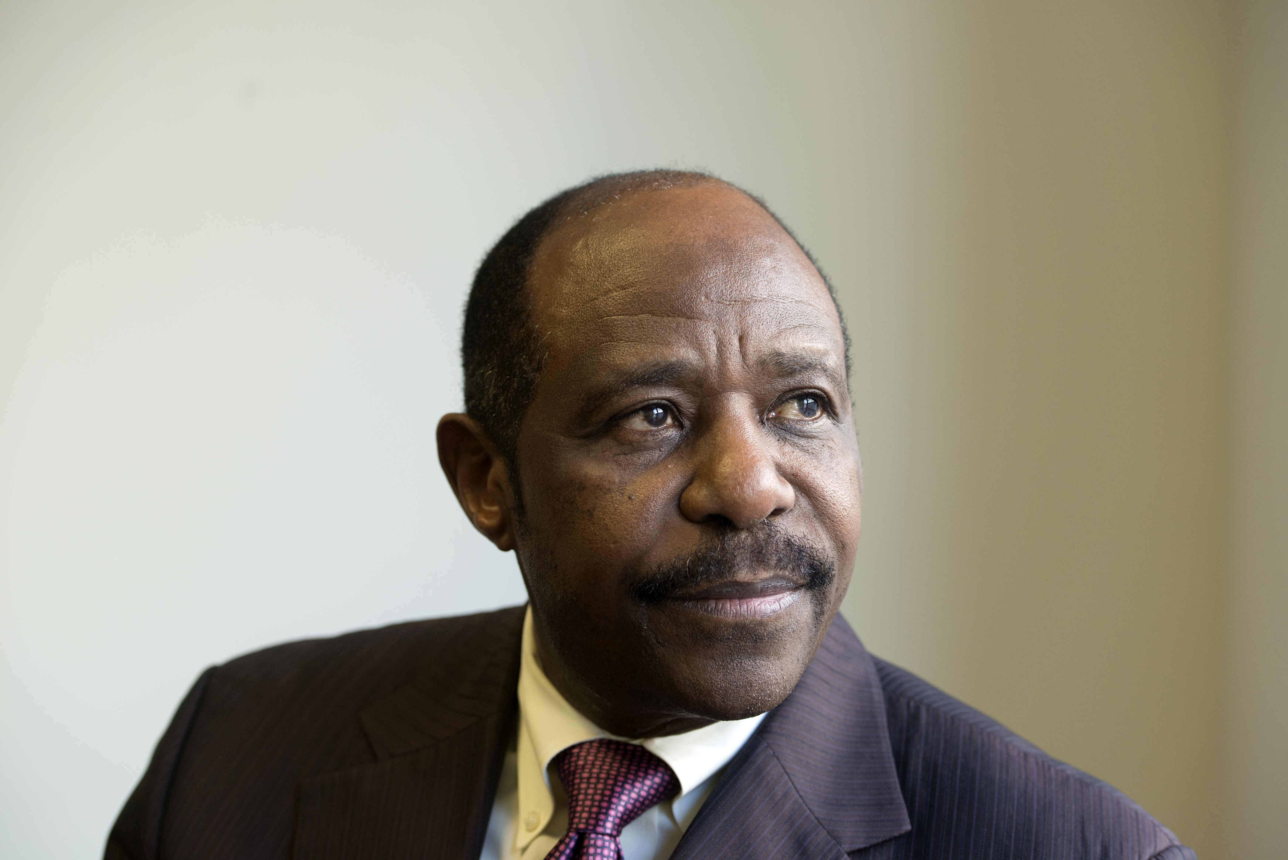 'Hotel Rwanda' Hero Faces Trial as Family Fears for His Life – NBC4 Washington - Vimarsana News