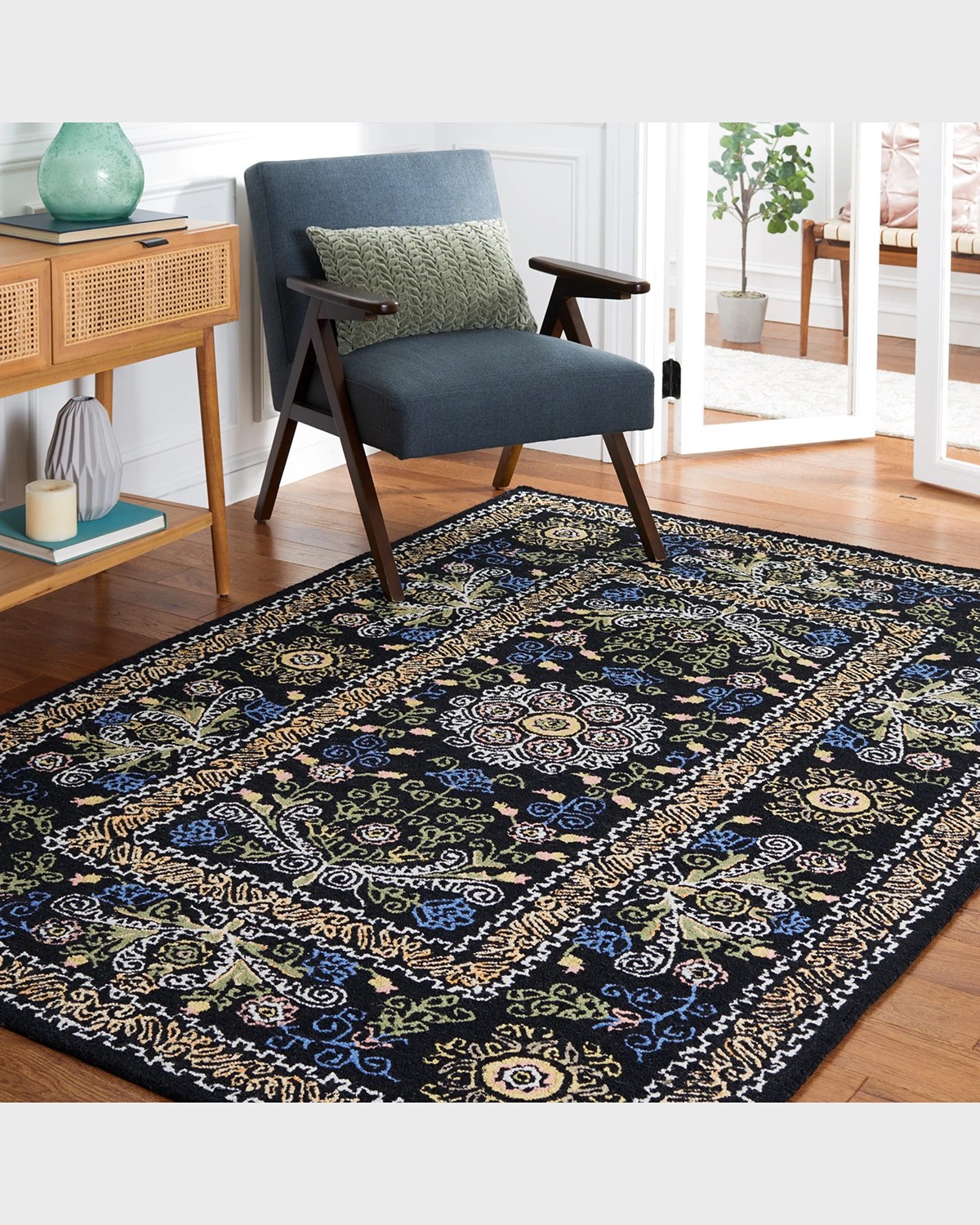 Safavieh Lathan HandTufted Rug, 9' x 12' Neiman Marcus