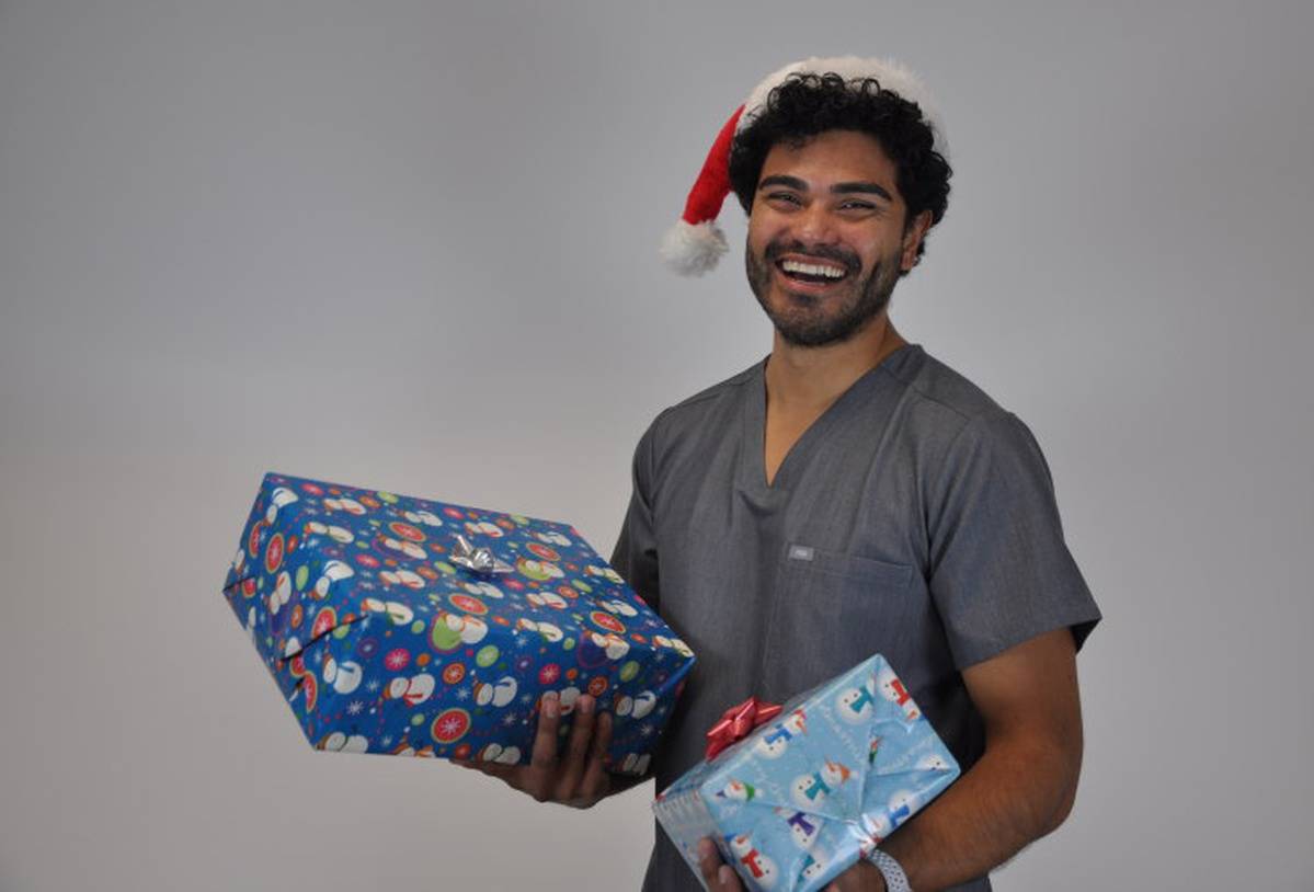 17 Tips for Working Through the Holidays as a Nurse