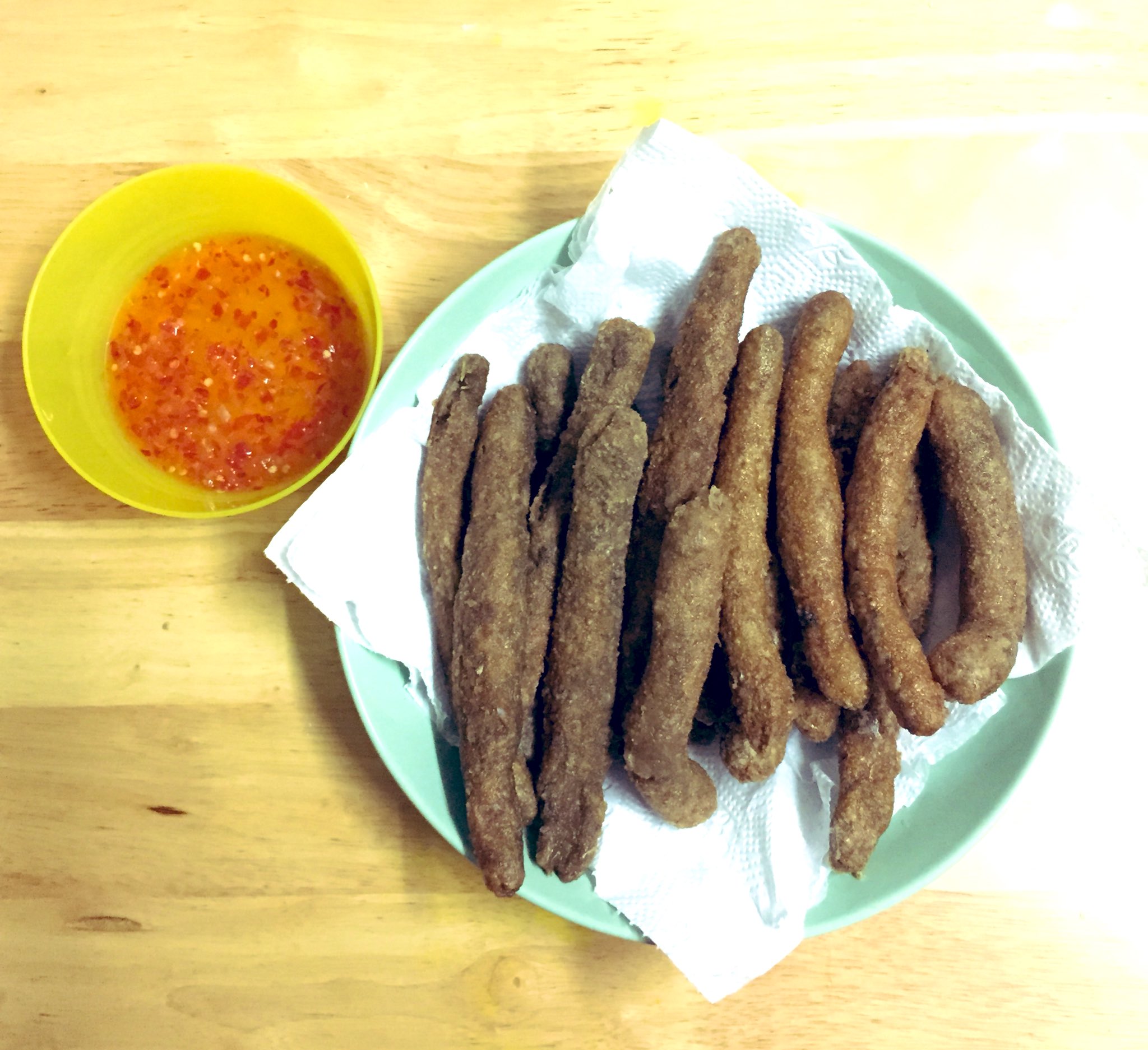 Resepi Keropok Lekor Homemade Penuh Isi Ikan, Makan Rebus Pun Sedap!