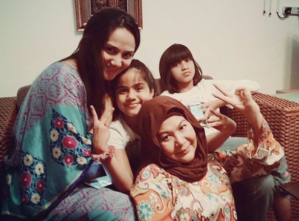 Gambar Sebenar Puteri Saadong Wanita Sebar Gambar Anak Datuk Seri