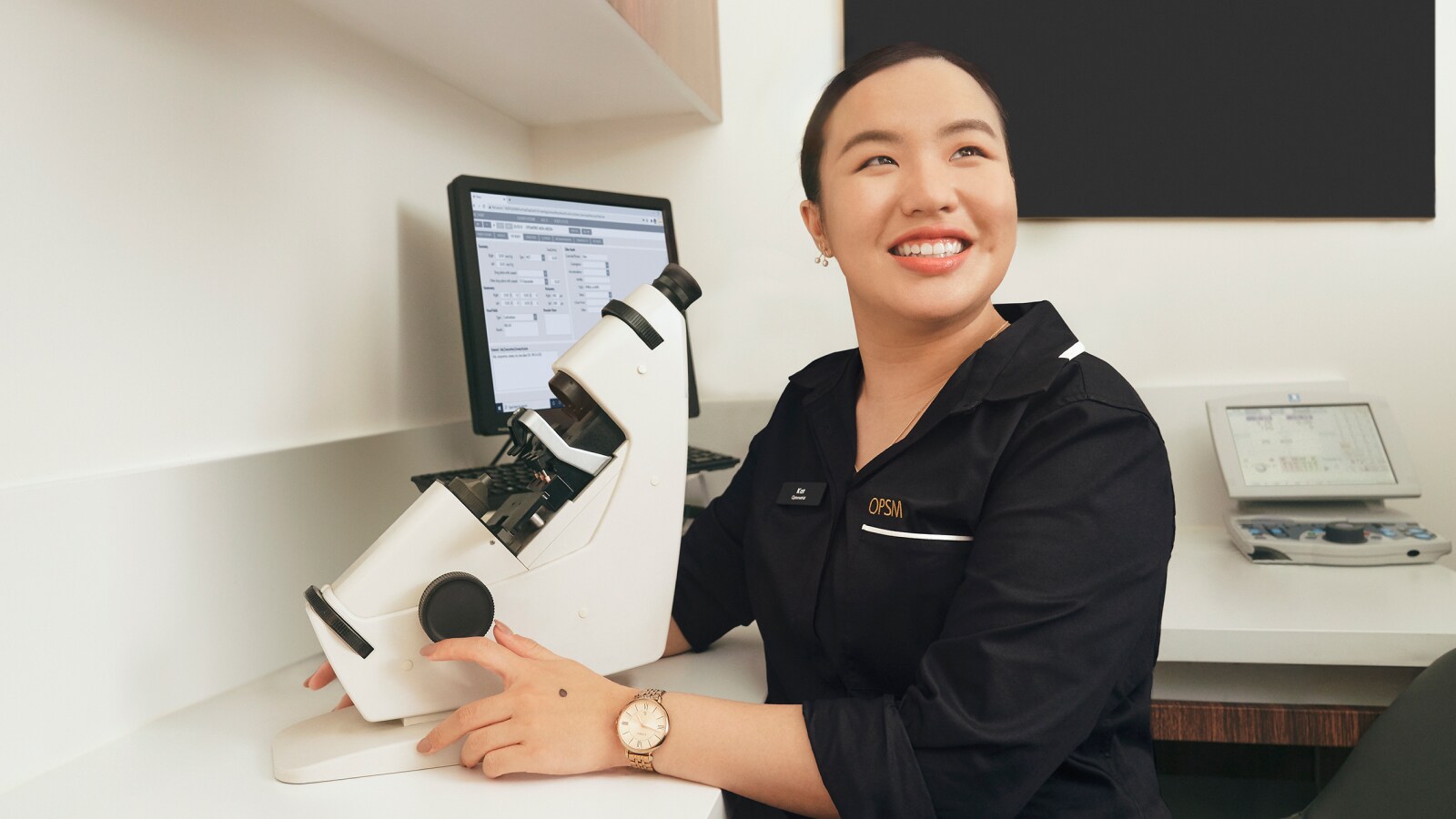 Optometrist Near Me Book An Eye Test OPSM