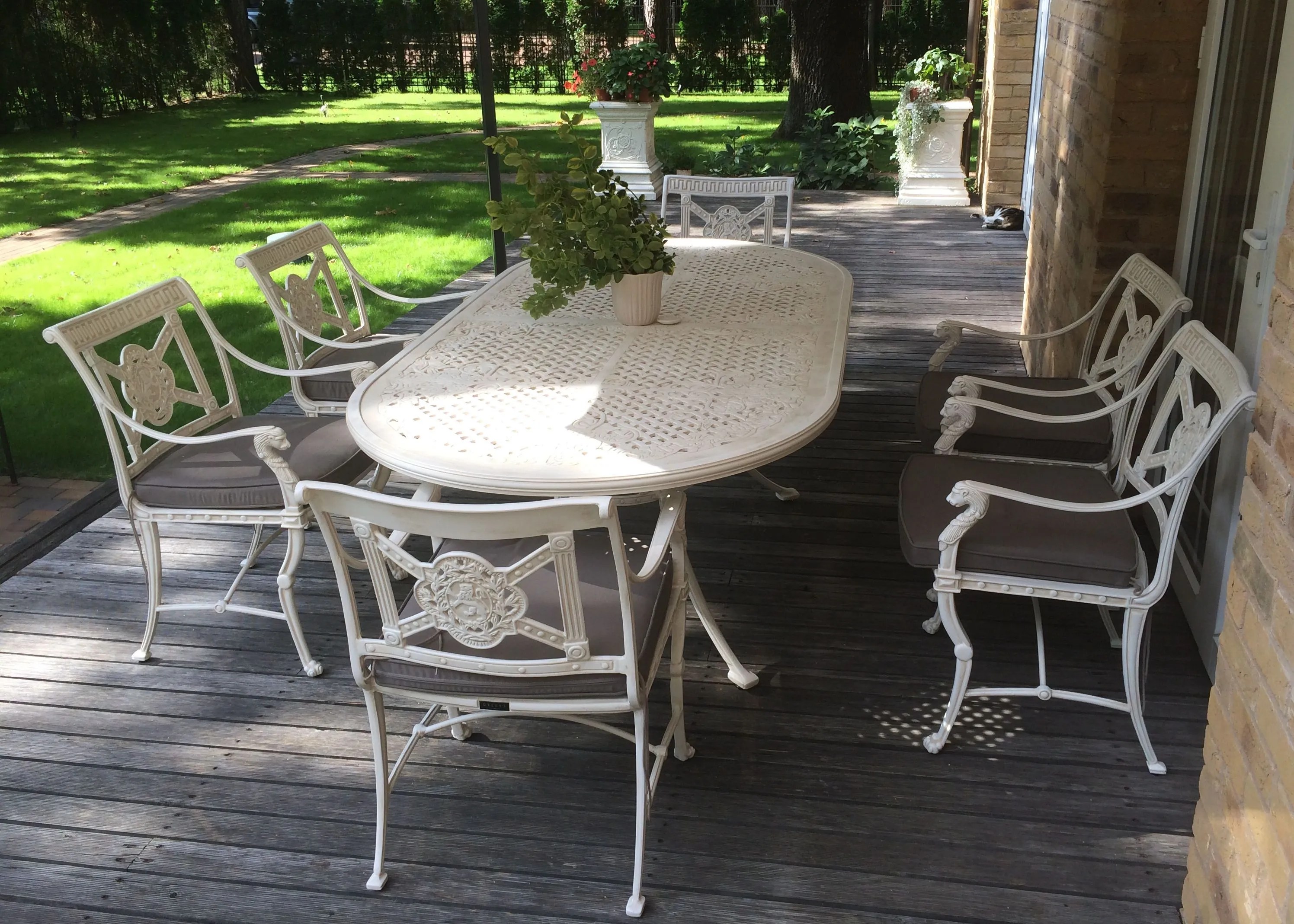 Luxury Garden Furniture Oxley's Furniture to Last Generations