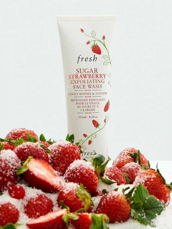 Exfoliate Your Skin With This Fresh Sugar Strawberry Exfoliating Face
