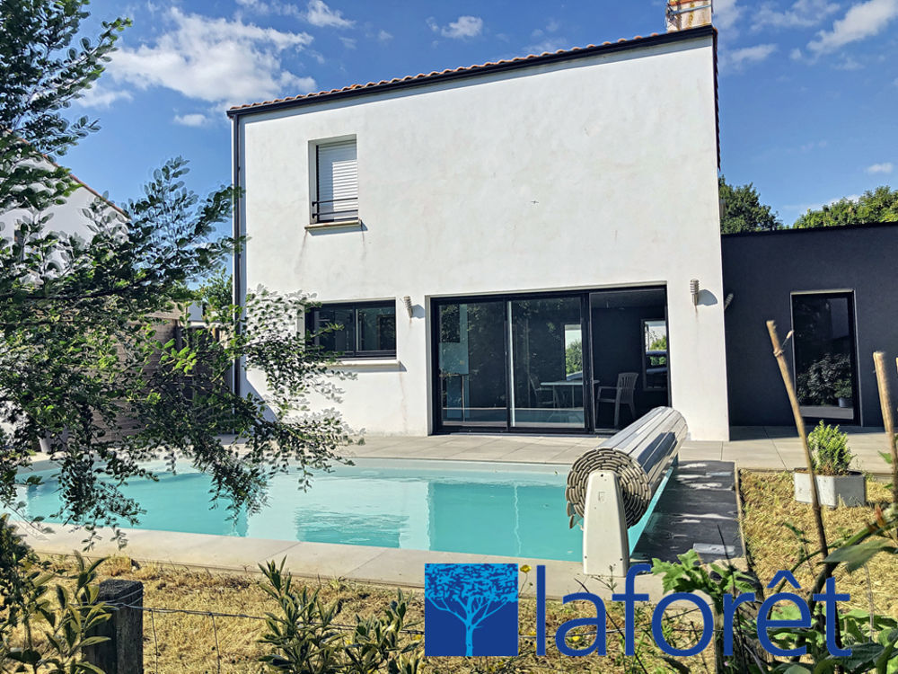 J et J IMMOBILIER PORNIC Maison 5 pièce(s) 110 m² La BernerieenRetz