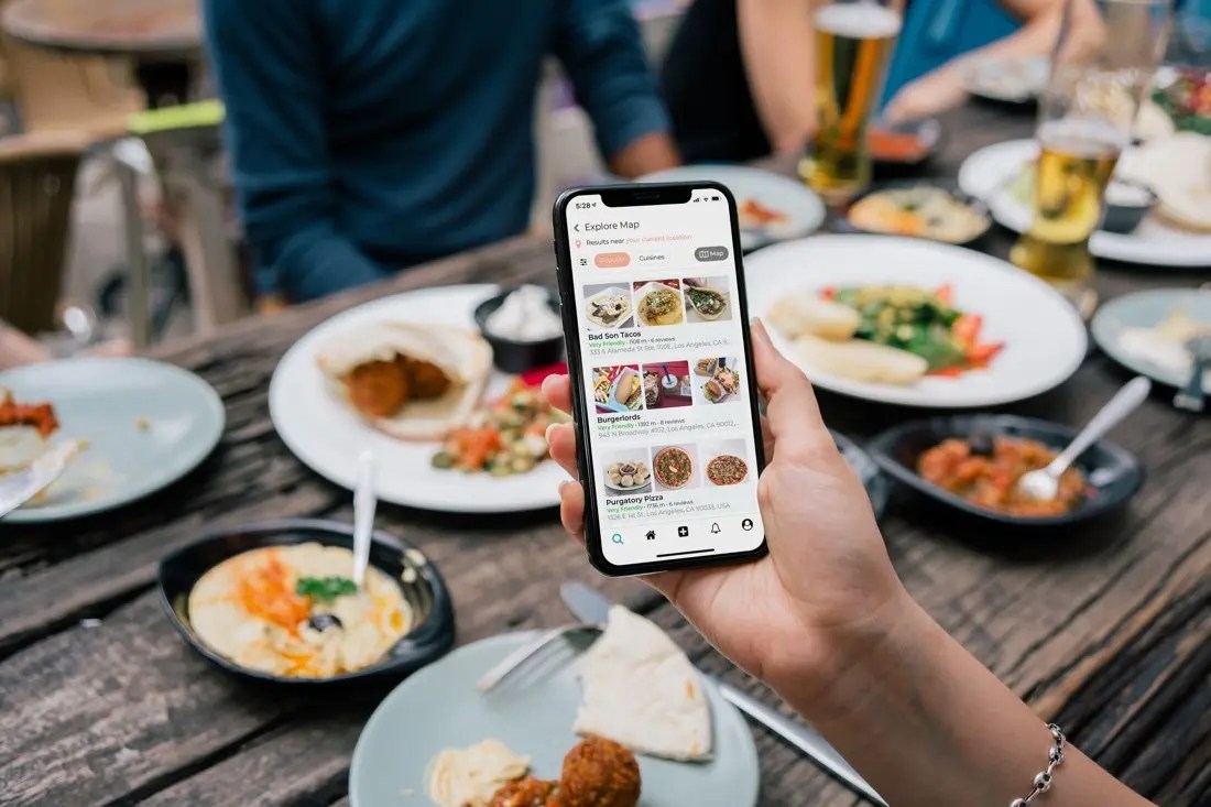Comida sobre ruedas las apps de comida para llevar que competirán en