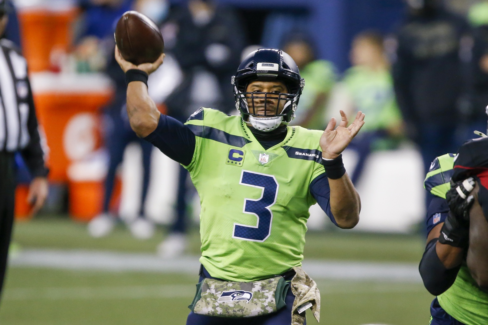 Monson Seahawks continue to keep the faith with Russ, and he's cooking