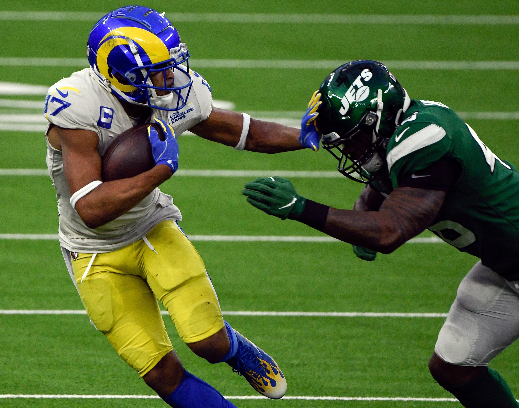 NFL Week 15 PFF ReFocused New York Jets 23, Los Angeles Rams 20 NFL